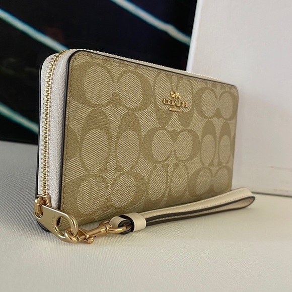 Coach Long Zip Around Wallet In Signature Canvas - Picture 6 of 9